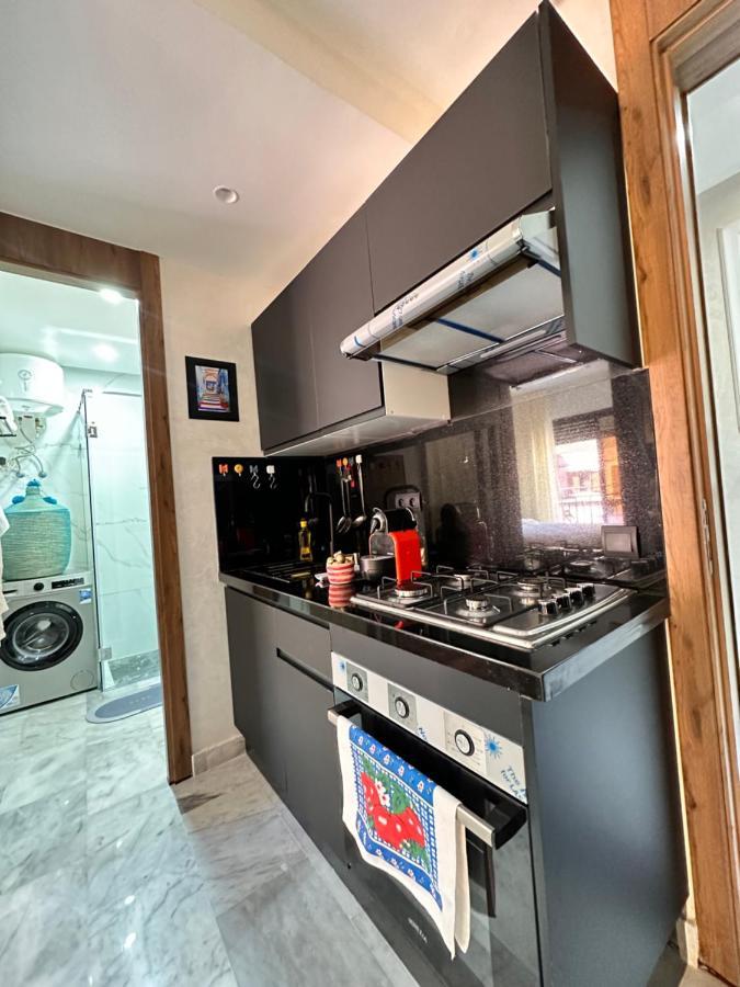 Luxueux Studio A Cote De Mcdo & Zara Maarif Casablanca Luaran gambar